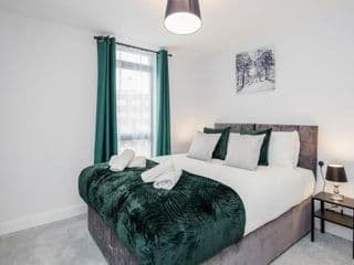 Watford Cassio Luxury - Modernview Serviced Accommodation - Photo 3