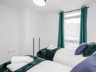 Watford Cassio Luxury - Modernview Serviced Accommodation - Photo 22