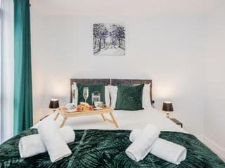 Watford Cassio Luxury - Modernview Serviced Accommodation - Photo 9