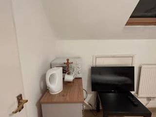 Studio Flat In Croydon