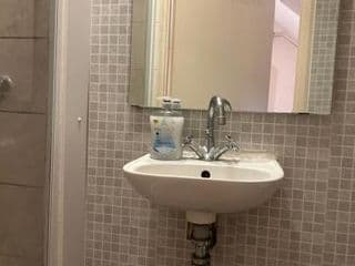 Studio Flat In Croydon - Photo 8