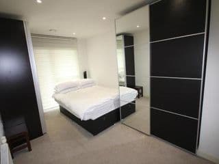 Hendon Place - Photo 20