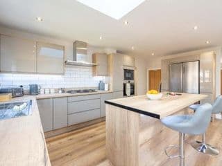 The Oaklands - Luxury spacious 6-bed, near Solihull, Birmingham City, JLR, NEC, Airport, Resorts World, HS2 - Photo 9