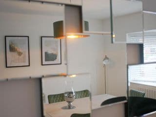 The White House - Grand & Spectacular 5-bed, sleeps 14- Central Solihull, NEC, JLR, HS2, Resorts World, Airport - Photo 2