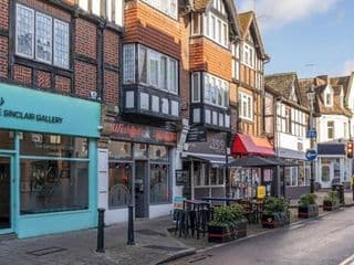 Pass the Keys Stylish Cosy and Central 1 Bed Flat with Parking - Photo 24