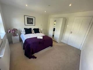 Light and Modern 2BR 1.5BA, newly refurbished! - Photo 2