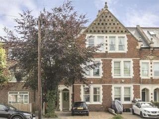 Light and Modern 2BR 1.5BA, newly refurbished! - Photo 11