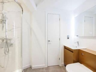 The Old Court House Apartments - Photo 21