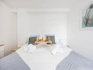 The Old Court House Apartments - Photo 10