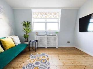 Luxurious 1-bedroom apartment in Kensington Olympia - Photo 12