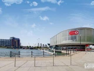 Two Bedroom Apartment - London ExCeL Stays - Photo 11