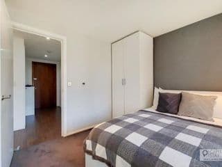 Two Bedroom Apartment - London ExCeL Stays - Photo 17