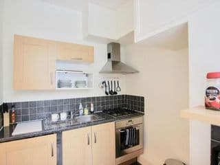 Spacious Bright 1 Bed Flat in Fulham by the Thames - Photo 6