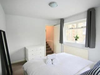 Spacious Bright 1 Bed Flat in Fulham by the Thames - Photo 7