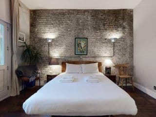 Stylish 2 bedroom 2 bathroom flat in Islington - Photo 9