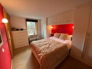 A sun drenched Garden Flat in the heart of Fulham - Photo 8