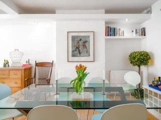 ALTIDO Captivating 2-bed flat in Shepherd's Bush - Photo 5