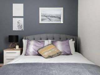 Spacious and Modern 4 Bed Apartment next to Borough Station - Photo 19