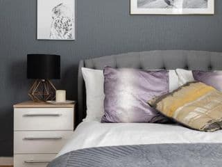 Spacious and Modern 4 Bed Apartment next to Borough Station - Photo 23