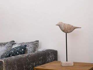 **Authentic & Spacious 5 Bed Apartment/Hyde Park** - Photo 14