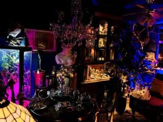 Magical Wizardry Flat in Central London - Photo 4