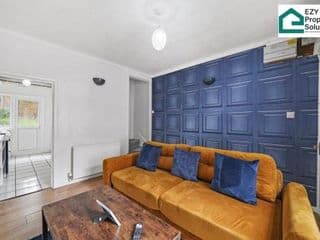 Ezy Property Solution Short Lets & Serviced Accommodation Norbury - Photo 15