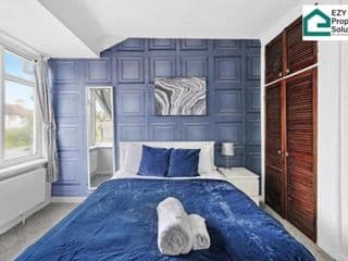 Ezy Property Solution Short Lets & Serviced Accommodation Norbury - Photo 18