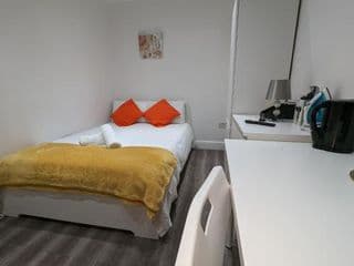Mile End- Prime location - Photo 21