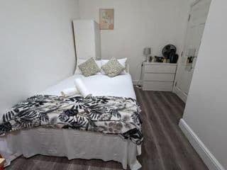 Mile End- Prime location - Photo 22