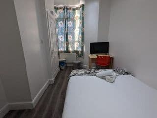 Mile End- Prime location - Photo 24