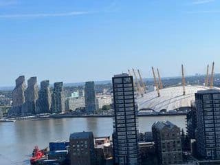 Luxury penthouse with stunning views near Canary Wharf - Photo 15