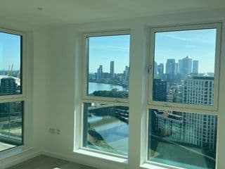Luxury penthouse with stunning views near Canary Wharf - Photo 8