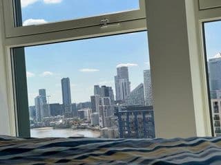 Luxury penthouse with stunning views near Canary Wharf - Photo 9
