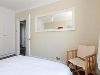 Lovely two bedroom flat with patio in Notting Hill - Photo 21