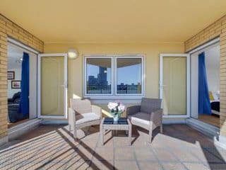 Flourish Apartment - Constant Court - Canary Wharf - Photo 2