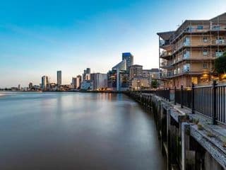 Flourish Apartment - Constant Court - Canary Wharf - Photo 10