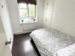 Large 3 bedroom apt sleeping up to 8 guests - Photo 4
