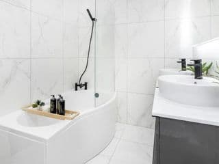 Two Bedroom Apartment in Central London with Large Terrace - Photo 21