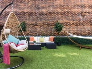 Two Bedroom Apartment in Central London with Large Terrace - Photo 24