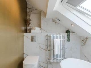 Stunning 3 Bed Duplex Apartment in the heart of West Hampstead - Photo 19