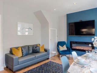 Stunning 3 Bed Duplex Apartment in the heart of West Hampstead - Photo 20