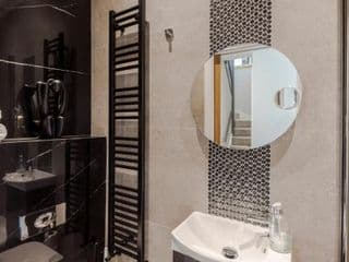 Stunning 3 Bed Duplex Apartment in the heart of West Hampstead - Photo 8