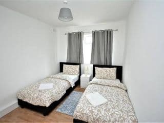 Lovely 2 Bedroom Condo in Greater London - Photo 12