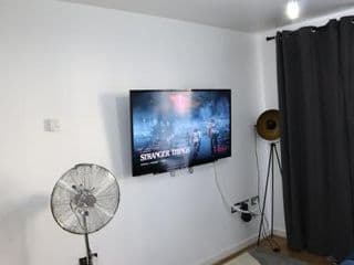 Garland Modern Central City Apartment London - Photo 14