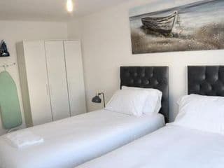 Garland Modern Central City Apartment London - Photo 18