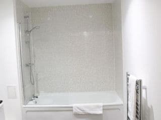 Garland Modern Central City Apartment London - Photo 19