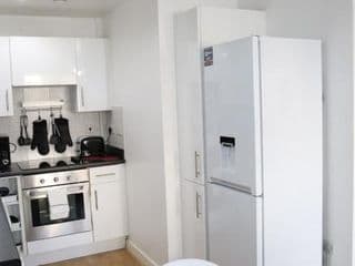 Garland Modern Central City Apartment London - Photo 4