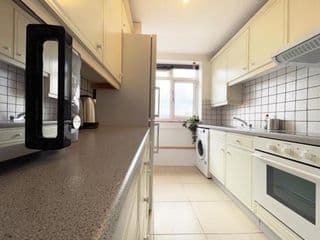 Sophie's Place in Vauxhall - Photo 6
