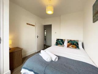 Sophie's Place in Vauxhall - Photo 8