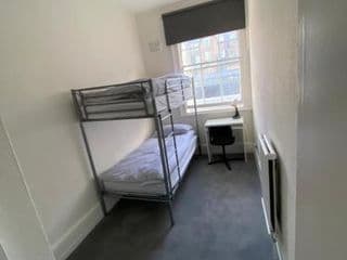 Spacious 2 Bedroom flat in Paddington - Photo 5